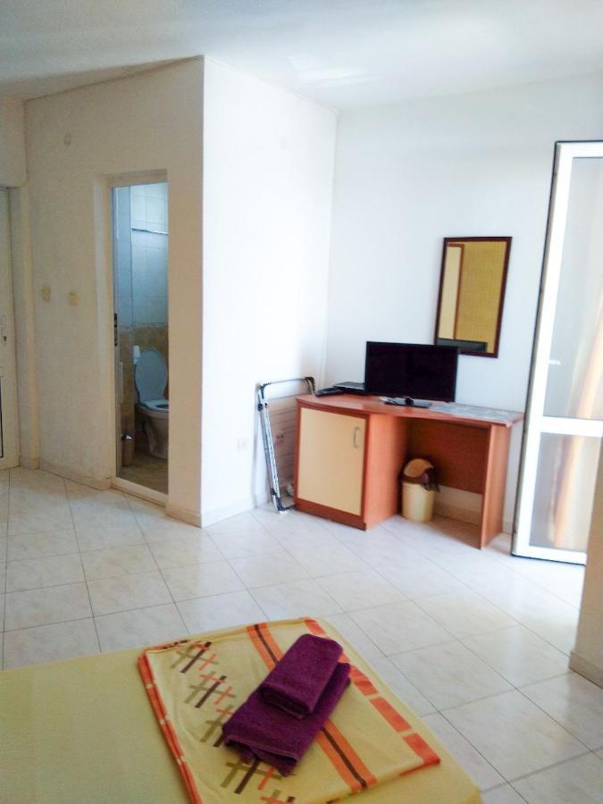 Kъща За Гости Липите Hotel Szinemorec Kültér fotó