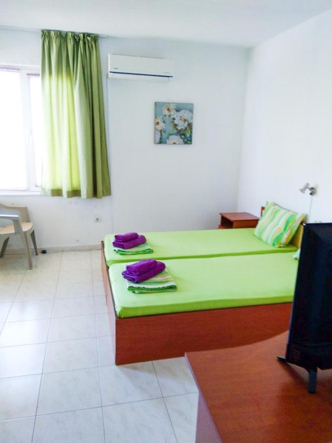Kъща За Гости Липите Hotel Szinemorec Kültér fotó