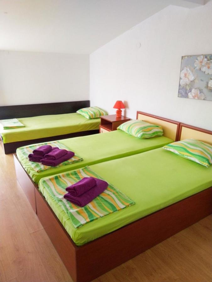 Kъща За Гости Липите Hotel Szinemorec Kültér fotó